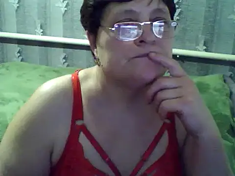 Snapshot of ElzaJewel chatting on March 17, 10:06 pm ElzaJewel online show from March 17, 10:06 pm