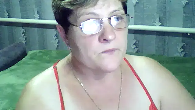 Snapshot of ElzaJewel chatting on September 20, 7:48 pm ElzaJewel online show from September 20, 7:48 pm