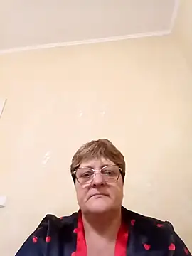 Snapshot of ElzaJewel chatting on October 1, 5:52 pm ElzaJewel online show from October 1, 5:52 pm