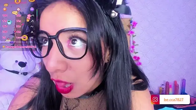 Snapshot of BeccaMathew chatting on October 23, 1:16 am BeccaMathew online show from October 23, 1:16 am