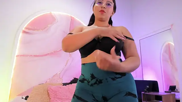 Sofii Lopezz online show from February 10, 11:36 am