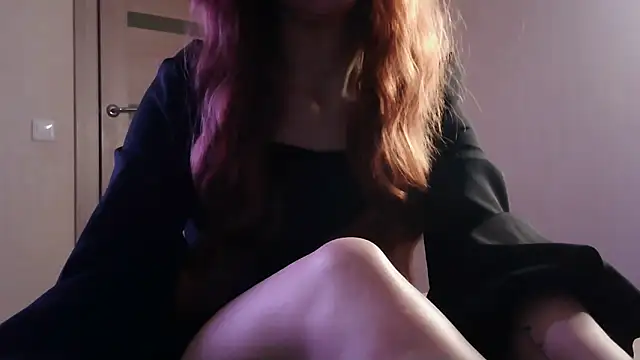 Snapshot of _AliceOwen_ chatting on March 6, 7:10 pm AliceOwen online show from March 6, 7:10 pm