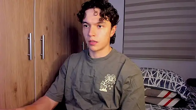 Mastrangelo xxx online show from December 19, 4:19 am