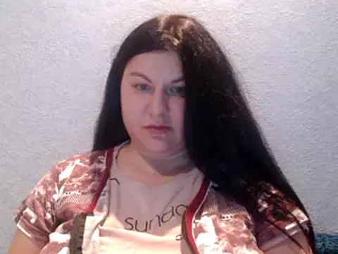 KiraSwee online show from January 11, 7:49 pm