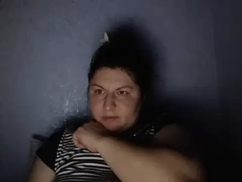 KiraSwee online show from September 21, 6:20 pm