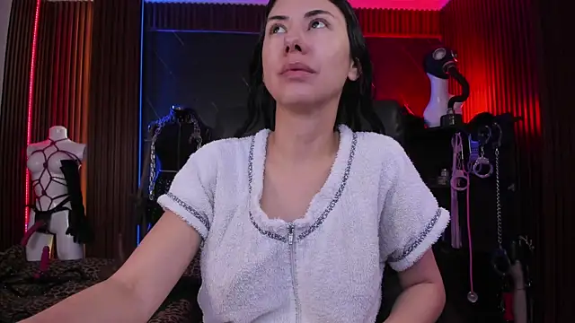 XiaQueen online show from January 19, 11:47 am