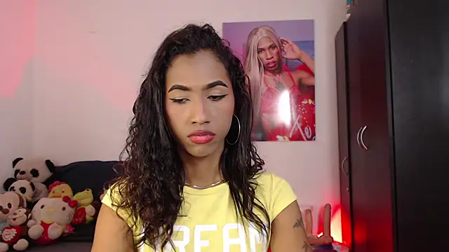 Snapshot of Alissemasiel chatting on November 30, 6:34 pm Alissemasiel online show from November 30, 6:34 pm