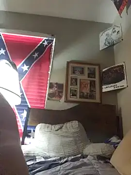 Snapshot of Dara4q chatting on February 17, 2:37 pm Dara4q online show from February 17, 2:37 pm