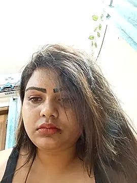 Snapshot of blue-berry07 chatting on May 19, 8:15 pm blue-berry07 online show from May 19, 8:15 pm