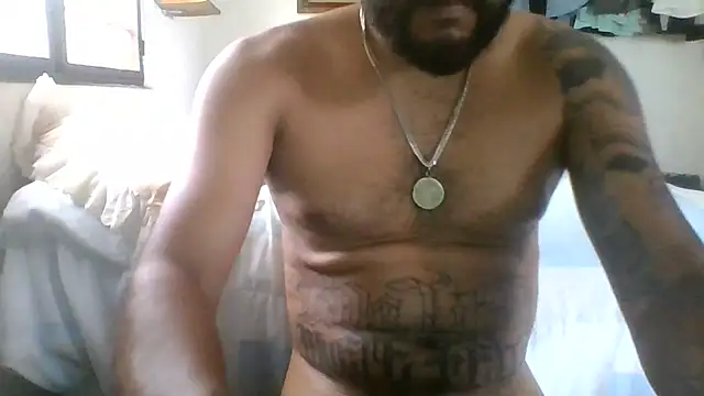 Snapshot of dickman10 chatting on May 19, 10:05 pm dickman10 online show from May 19, 10:05 pm