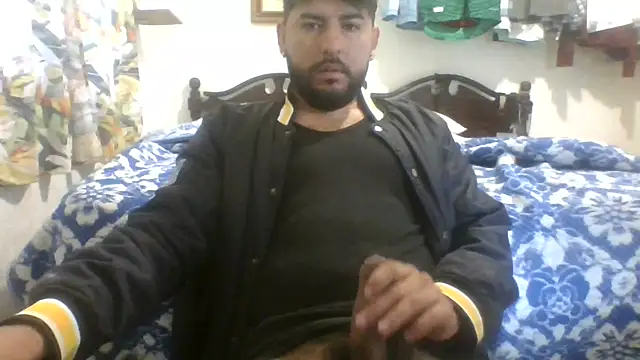 Snapshot of dickman10 chatting on June 24, 2:38 pm dickman10 online show from June 24, 2:38 pm