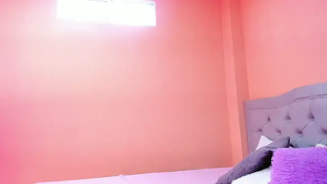 littletammy4u  online show from March 2, 12:43 pm