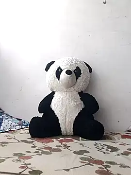 Snapshot of baby-buu chatting on March 2, 2:43 pm baby-buu online show from March 2, 2:43 pm