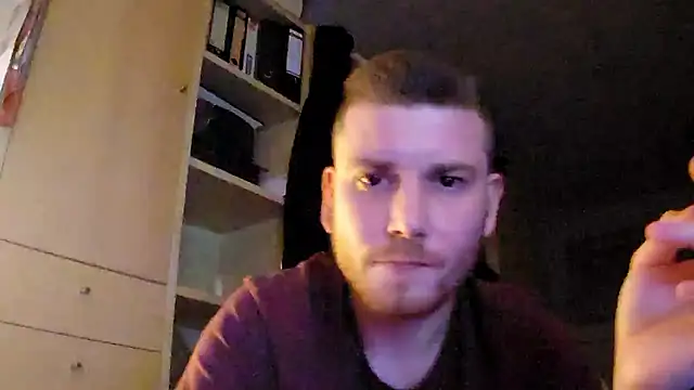 Foxtrott 242 online show from November 23, 9:47 pm