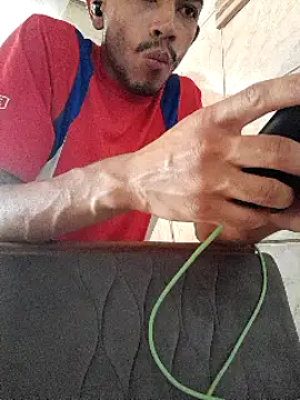 Mineirinho043 online show from March 14, 5:13 pm