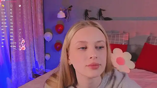 soft babe online show from February 20, 9:37 pm