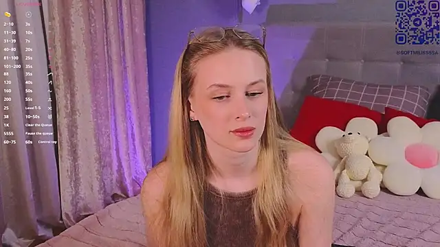 soft babe online show from May 2, 9:42 pm