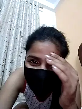 Snapshot of fuungirl38 chatting on April 2, 8:50 pm fuungirl38 online show from April 2, 8:50 pm