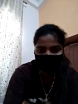 Snapshot of fuungirl38 chatting on April 9, 8:53 am fuungirl38 online show from April 9, 8:53 am