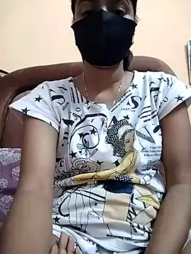Snapshot of fuungirl38 chatting on April 12, 4:45 pm fuungirl38 online show from April 12, 4:45 pm