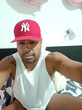 Snapshot of xhoco14 chatting on September 24, 10:07 am xhoco14 online show from September 24, 10:07 am