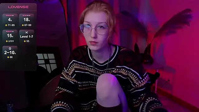 Snapshot of lissaros chatting on September 30, 5:12 am lissaros online show from September 30, 5:12 am