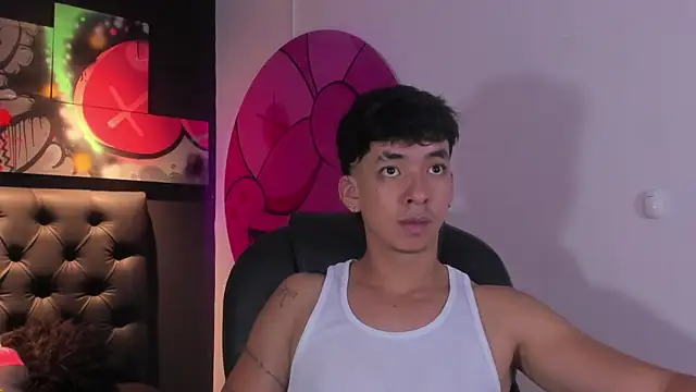 ISAAC CRYSTON online show from September 13, 7:57 pm