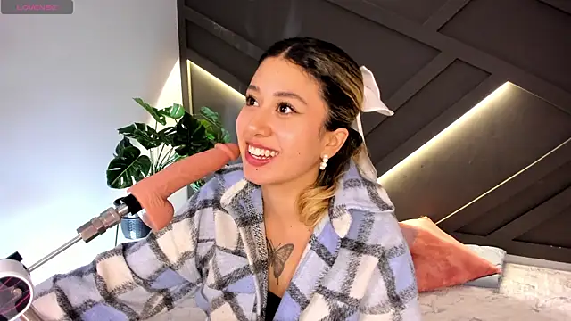 cloe palmer online show from March 7, 10:21 pm