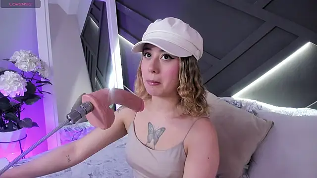 cloe palmer online show from October 15, 9:04 pm