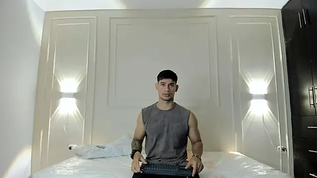 Snapshot of ANDRES_STUD chatting on June 20, 4:26 am ANDRES STUD online show from June 20, 4:26 am