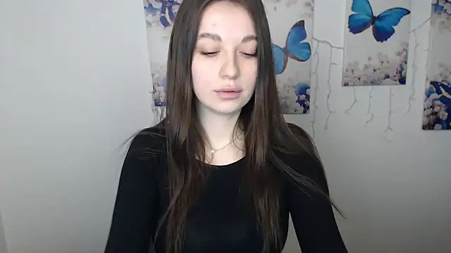 Snapshot of Eva_Eldis chatting on February 3, 4:01 pm Eva Eldis online show from February 3, 4:01 pm