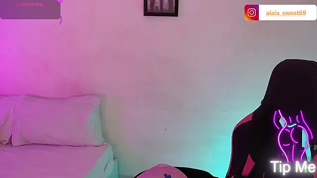 alaia sweetxxx online show from May 5, 9:56 pm
