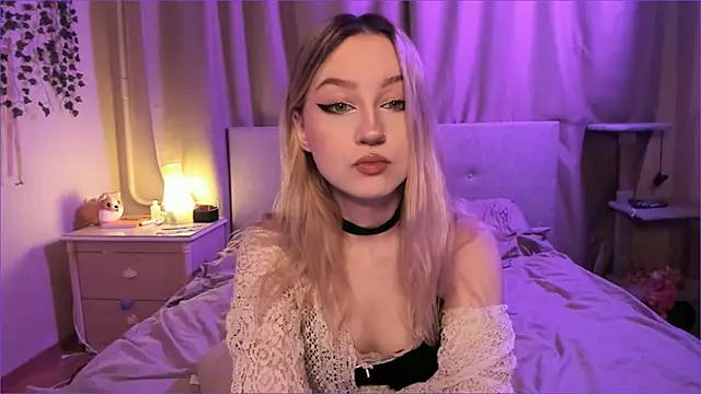 Snapshot of margorazentals chatting on January 14, 1:11 am margorazentals online show from January 14, 1:11 am