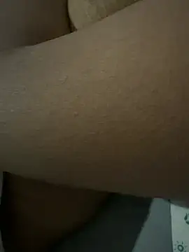 shakybabyx online show from June 6, 10:03 pm