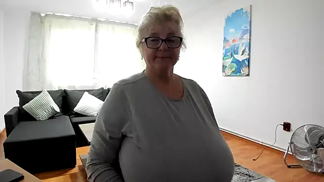 Snapshot of NoraJohnson6 chatting on September 20, 5:52 am NoraJohnson6 online show from September 20, 5:52 am