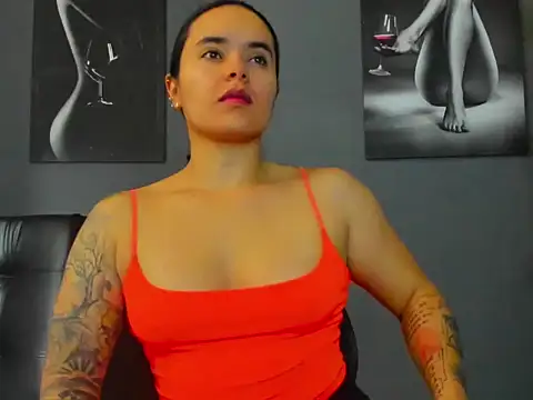 karlyjons12 online show from November 29, 12:41 pm