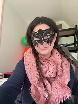 Loveblackzilla online show from December 17, 1:06 pm