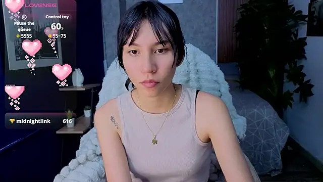 Snapshot of Miaa_Lee7 chatting on May 12, 9:12 pm Miaa Lee7 online show from May 12, 9:12 pm