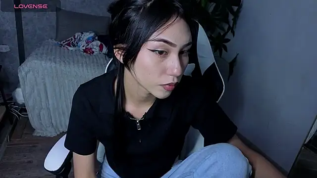Miaa Lee7 online show from July 9, 8:13 pm
