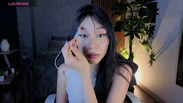 Miaa Lee7 online show from July 30, 9:47 pm