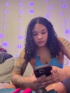 tastylolaaa online show from March 9, 2:26 am