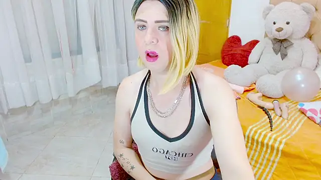 Dolldirtyxxx online show from February 25, 4:55 am