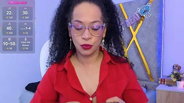 Cintiia Holmes online show from February 4, 10:47 pm