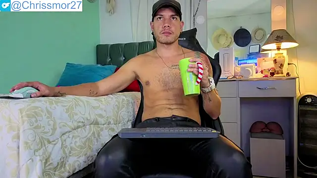 Chrissken online show from October 1, 1:33 am