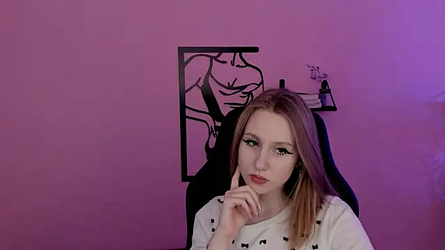 DariaTate online show from February 21, 6:48 pm