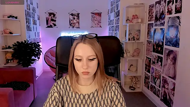 DariaTate online show from March 21, 5:45 pm