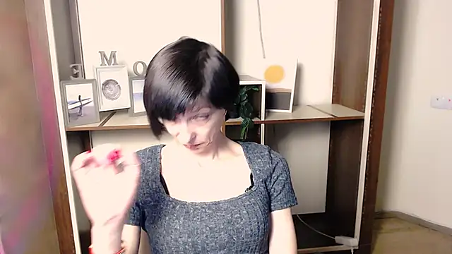  AngeliaFlow  online show from November 28, 10:29 am