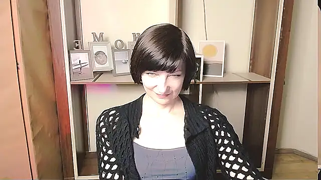  AngeliaFlow  online show from May 2, 9:14 am