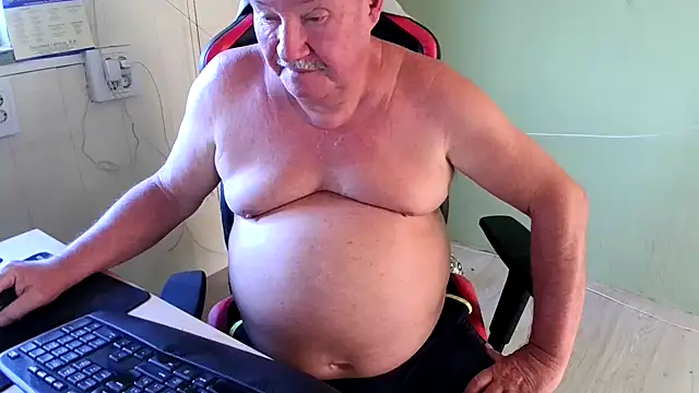 Snapshot of barenfan chatting on February 16, 5:48 pm barenfan online show from February 16, 5:48 pm