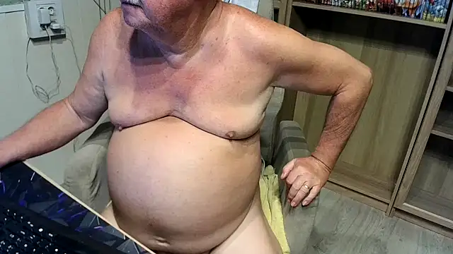 Snapshot of barenfan chatting on October 28, 7:27 pm barenfan online show from October 28, 7:27 pm